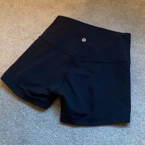 Lululemon biker shorts 4inch